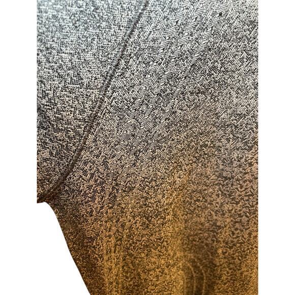 Athleta Women's Medium Fast Track Swiftly Ruched Grey Heathered Running T-Shirt - Picture 5 of 11